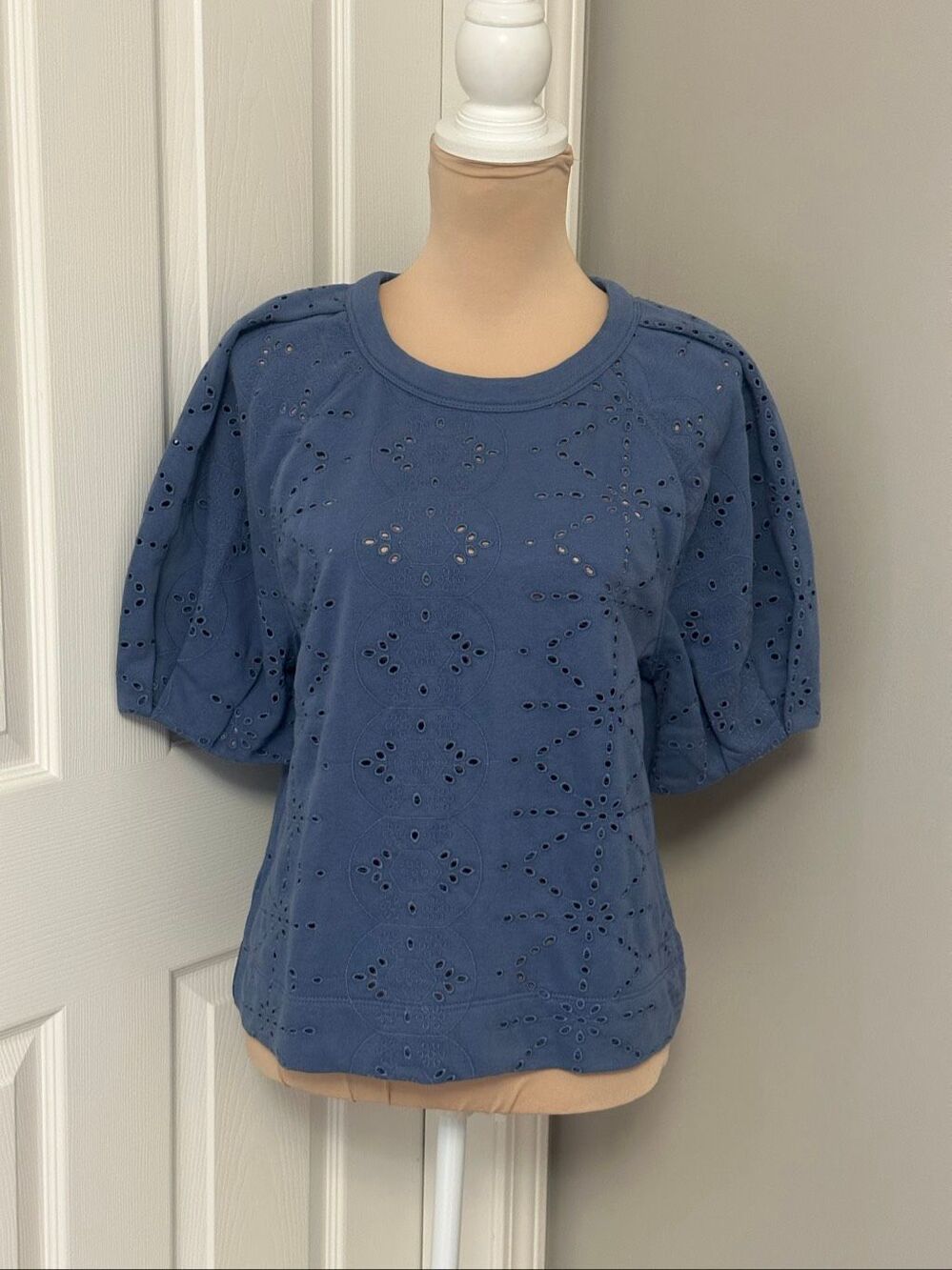 Loft eyelet short sleeve sweatshirt